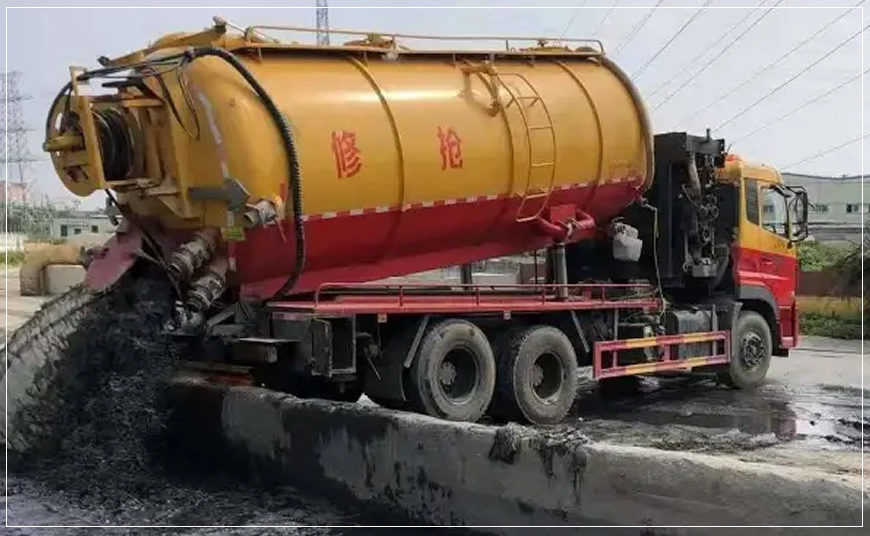 越西沉淀池清理案例